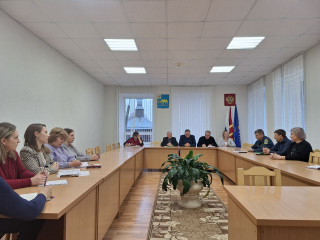 в округе состоялось еженедельное рабочее совещание - фото - 1
