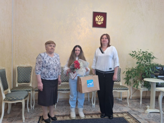 в Темкино встретили нового жителя округа - фото - 1