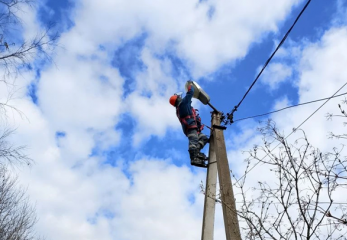 в округе идут работы по замене уличного освещения - фото - 1